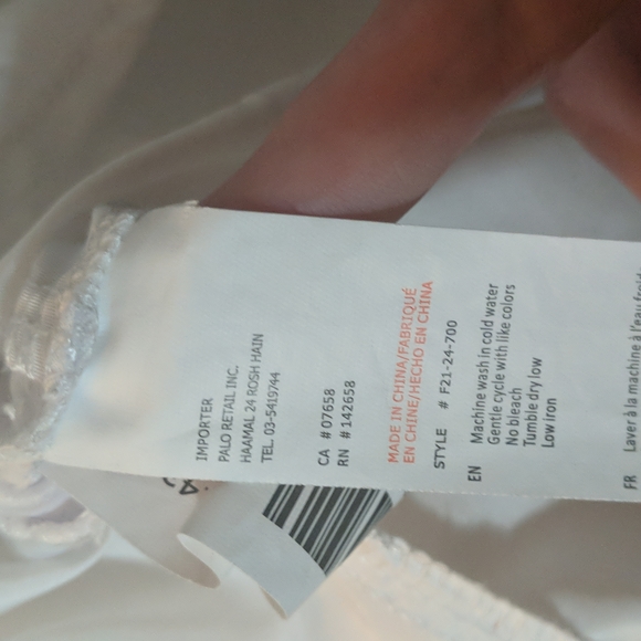 2/$35✨ Forever 21 white spaghetti strap romper, size medium, tie back - Picture 6 of 7